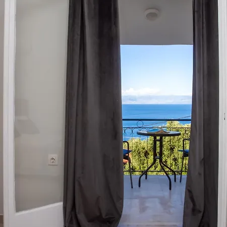 Ionian Blue Maisonettes * Benitses (Corfu)